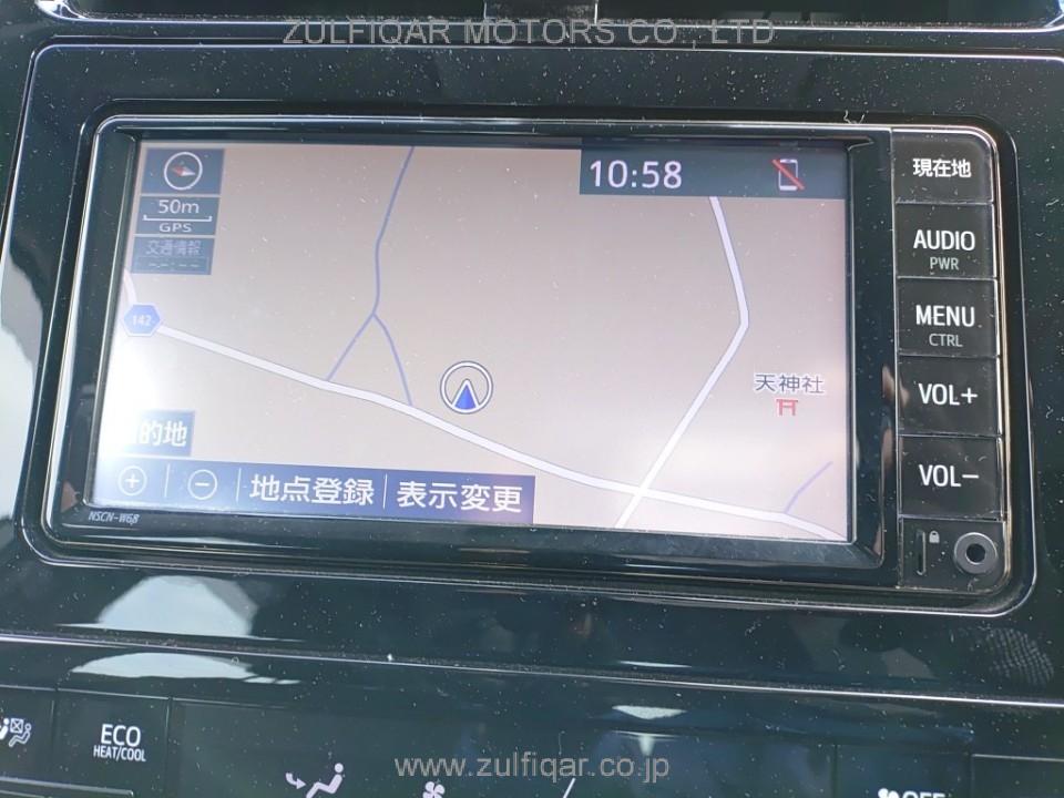 TOYOTA PRIUS 2021 Image 10