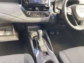TOYOTA COROLLA TOURING 2021 Image 11