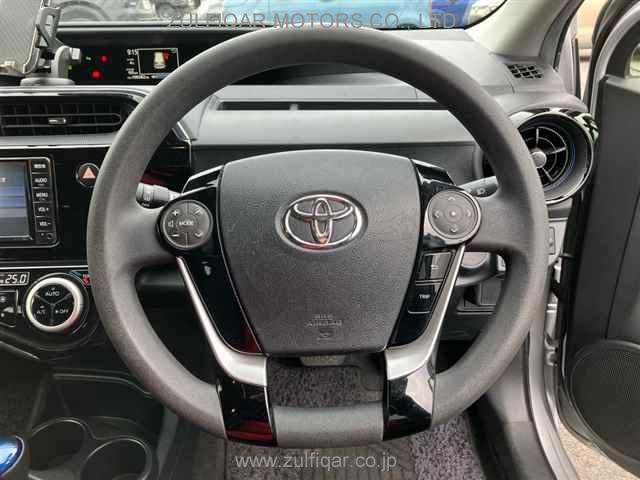 TOYOTA AQUA 2019 Image 3