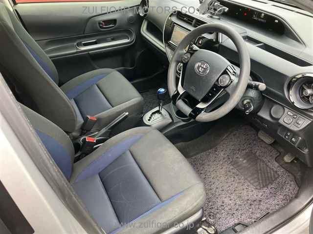 TOYOTA AQUA 2019 Image 7