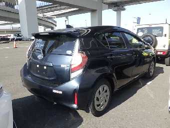 TOYOTA AQUA 2018 Image 4