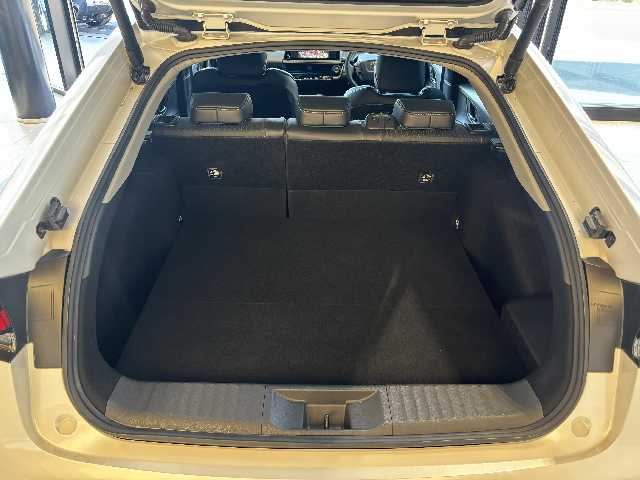 TOYOTA PRIUS 2025 Image 32