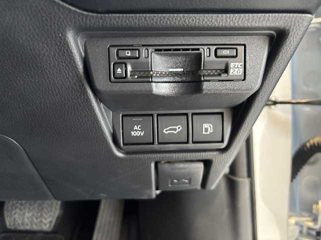 TOYOTA PRIUS 2025 Image 45