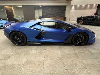 LAMBORGHINI REVUELTO 2024 Image 19