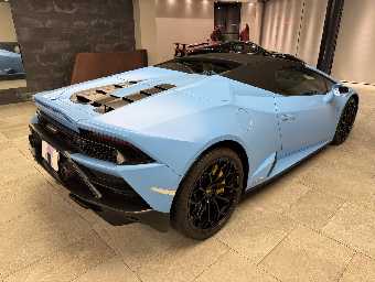 LAMBORGHINI HURACAN 2022 Image 13