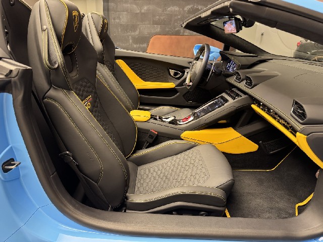 LAMBORGHINI HURACAN 2022 Image 28