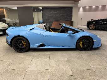 LAMBORGHINI HURACAN 2022 Image 4