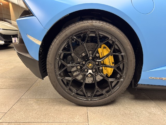LAMBORGHINI HURACAN 2022 Image 33