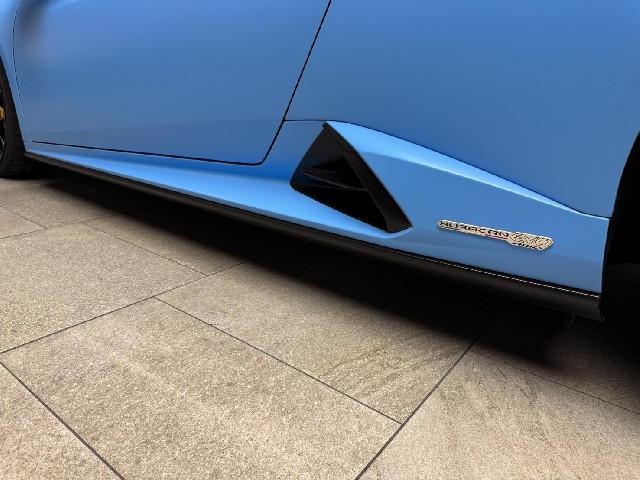 LAMBORGHINI HURACAN 2022 Image 39