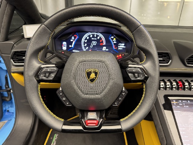 LAMBORGHINI HURACAN 2022 Image 48