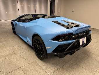 LAMBORGHINI HURACAN 2022 Image 7