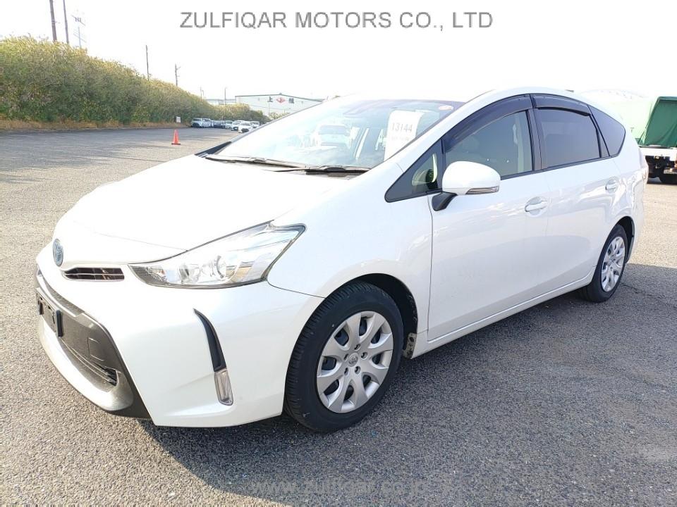 TOYOTA PRIUS ALPHA 2021 Image 1