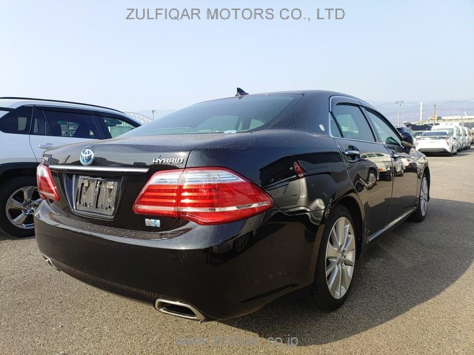 TOYOTA CROWN 2010 Image 2