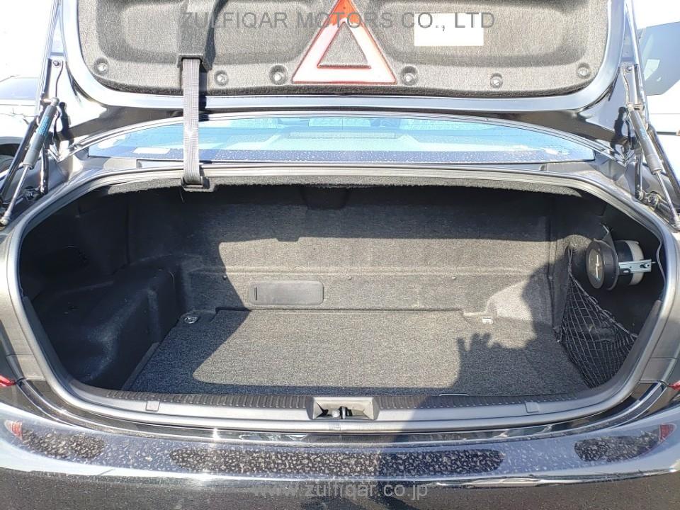 TOYOTA CROWN 2010 Image 7