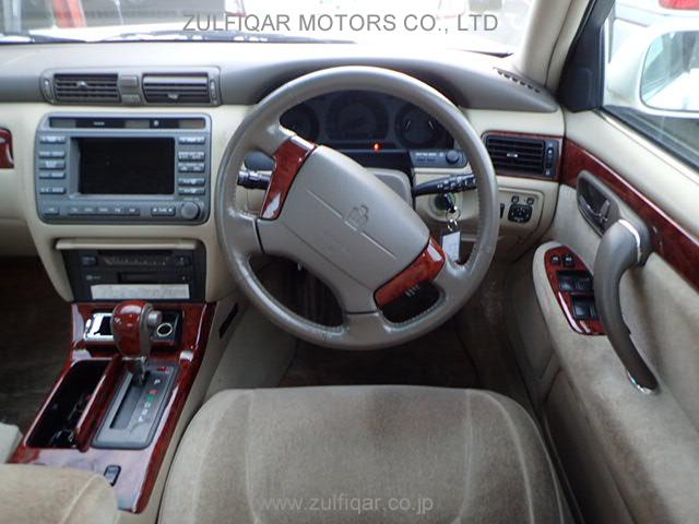 TOYOTA CROWN 2001 Image 6