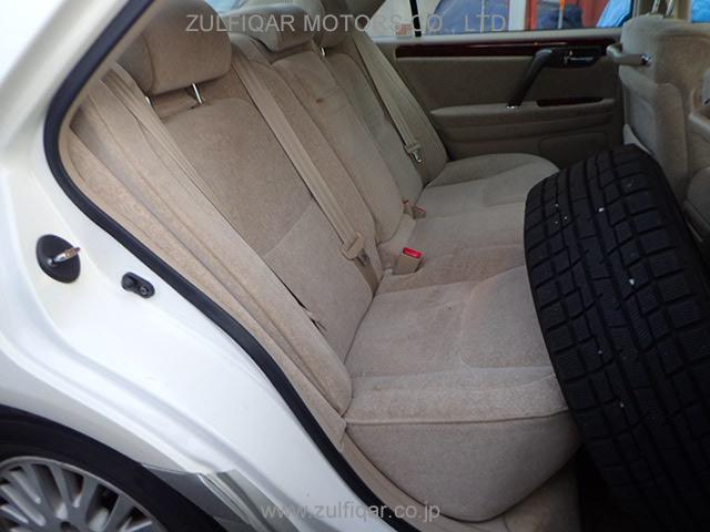 TOYOTA CROWN 2001 Image 10