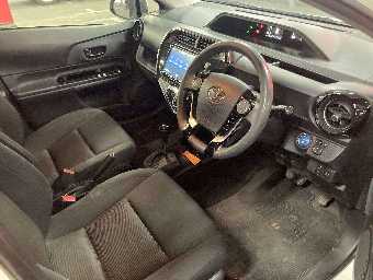 TOYOTA AQUA 2019 Image 7