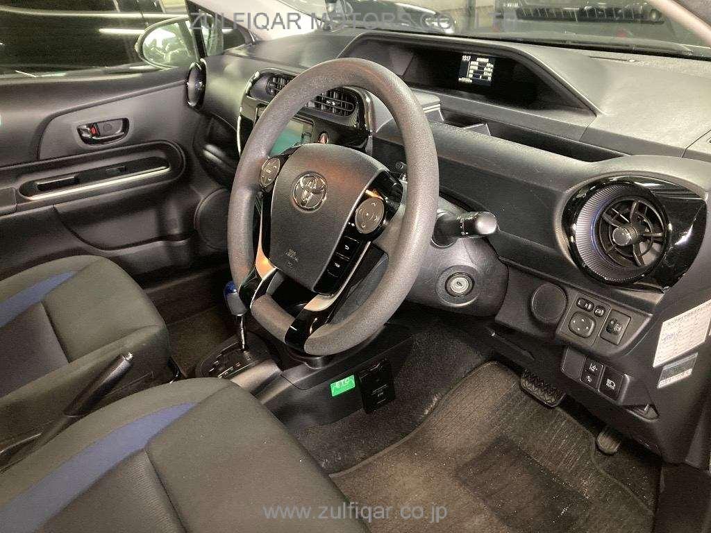 TOYOTA AQUA 2019 Image 5