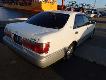 TOYOTA CROWN 2001 Image 4
