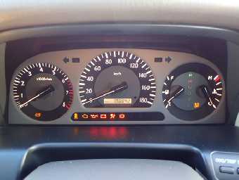 TOYOTA CROWN 2001 Image 7