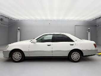 TOYOTA CROWN 2001 Image 5