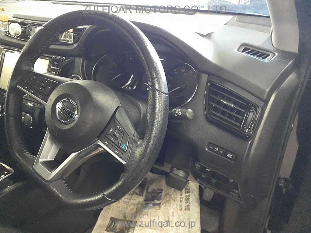 NISSAN X-TRAIL 2022 Image 9