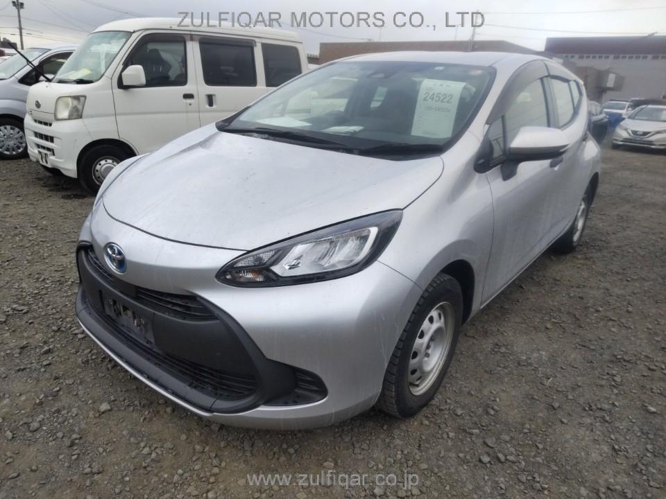 TOYOTA AQUA 2023 Image 1