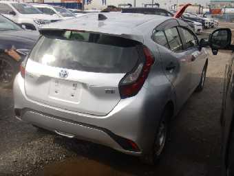 TOYOTA AQUA 2023 Image 15