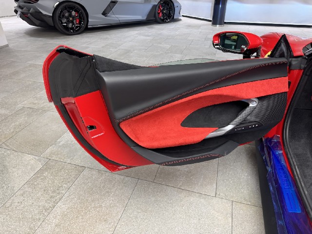 FERRARI 296GTS 2025 Image 26