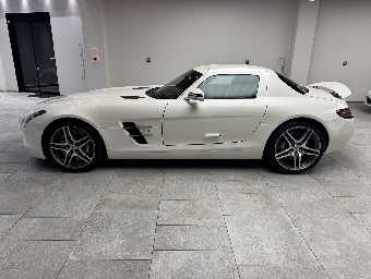 MERCEDES BENZ SLS AMG 2010 Image 15