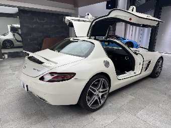 MERCEDES BENZ SLS AMG 2010 Image 5