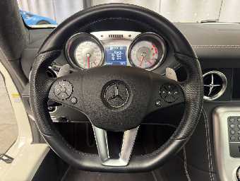 MERCEDES BENZ SLS AMG 2010 Image 40