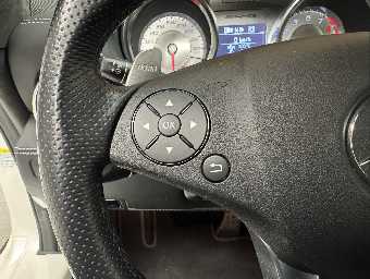 MERCEDES BENZ SLS AMG 2010 Image 41