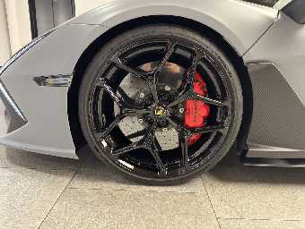 LAMBORGHINI REVUELTO 2025 Image 24