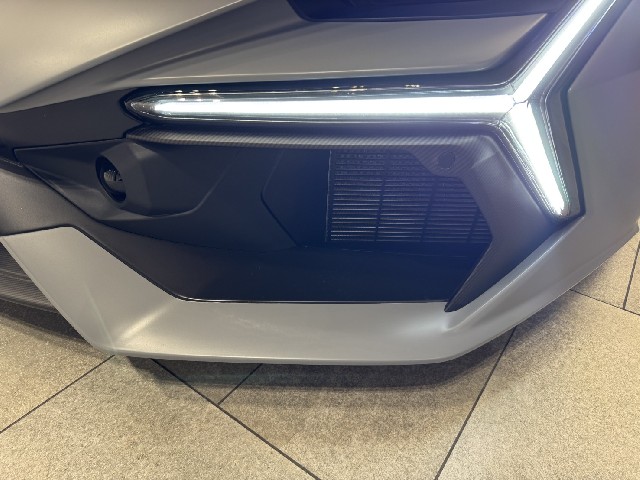 LAMBORGHINI REVUELTO 2025 Image 35