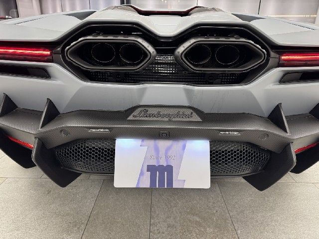 LAMBORGHINI REVUELTO 2025 Image 43