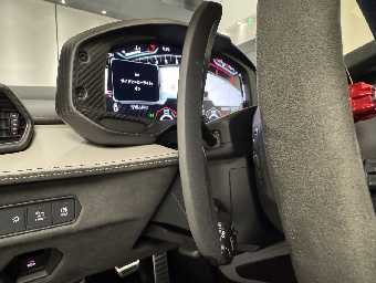 LAMBORGHINI REVUELTO 2025 Image 48