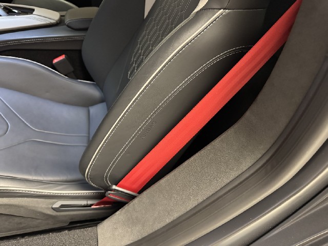 LAMBORGHINI REVUELTO 2025 Image 64