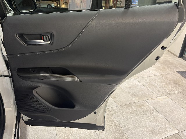 TOYOTA HARRIER HYBRID 2024 Image 30