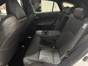 TOYOTA HARRIER HYBRID 2024 Image 33