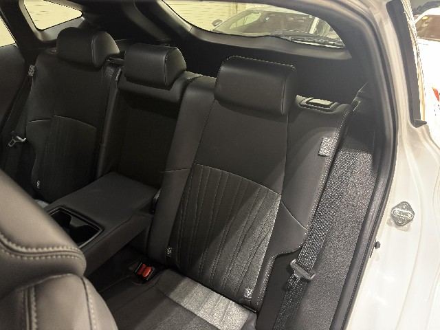 TOYOTA HARRIER HYBRID 2024 Image 40