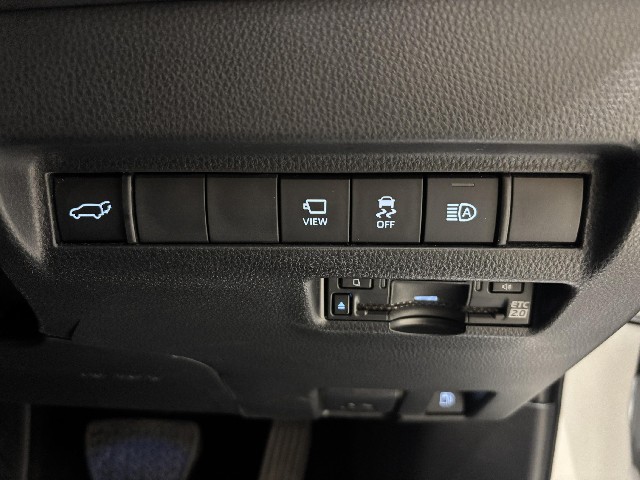 TOYOTA HARRIER HYBRID 2024 Image 42