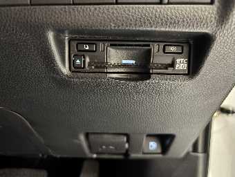 TOYOTA HARRIER HYBRID 2024 Image 37