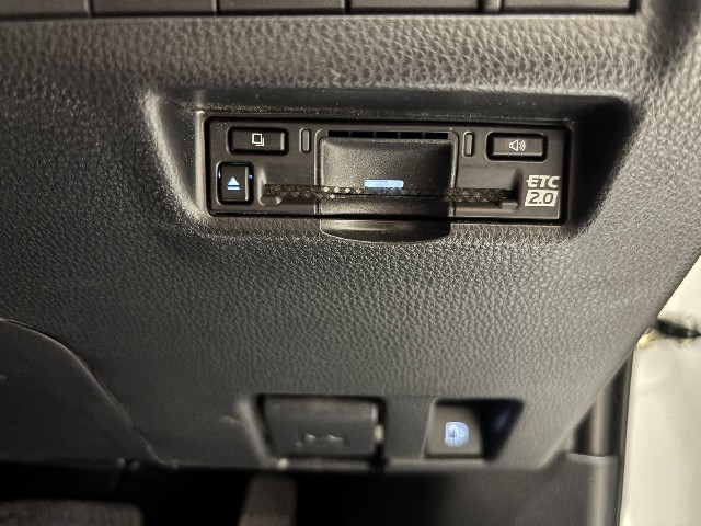 TOYOTA HARRIER HYBRID 2024 Image 43