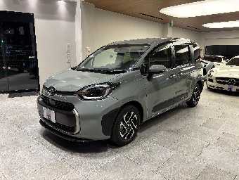 TOYOTA SIENTA 2025 Image 1