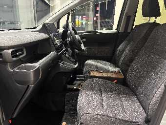 TOYOTA SIENTA 2025 Image 23