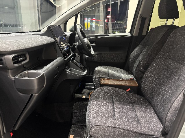 TOYOTA SIENTA 2025 Image 29