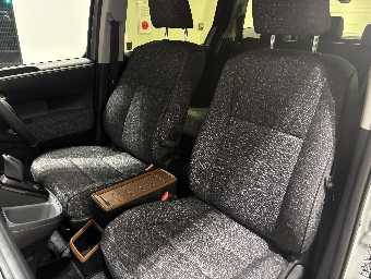 TOYOTA SIENTA 2025 Image 24