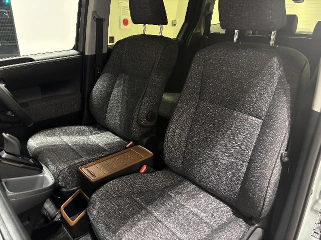 TOYOTA SIENTA 2025 Image 30