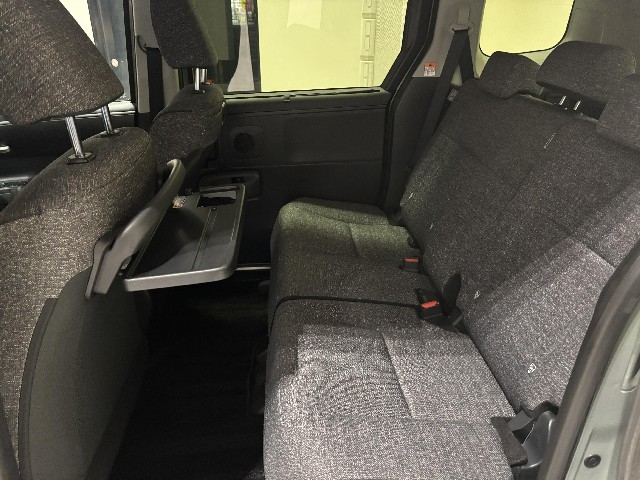 TOYOTA SIENTA 2025 Image 33